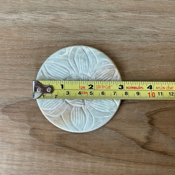 6 New Indian Marble Coasters - Picture 4 of 10